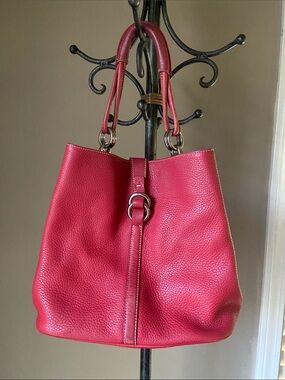 puntorres handbag red pebbled leather handbag preowned
